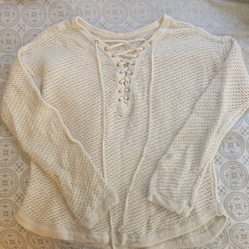 Knitted pullover